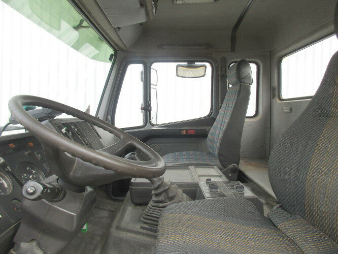 Mercedes-Benz SK 1824 AK 4x4 SK 1824 AK 4x4 Chassis - Şasi kamyon: fotoğraf 3 Mercedes-Benz SK 1824 AK 4x4 SK 1824 AK 4x4 Chassis - Şasi kamyon: fotoğraf 3