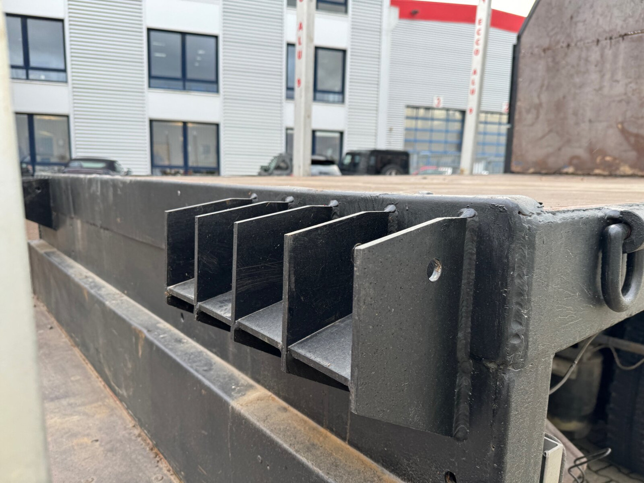 ST1024P4-13,6 SCHROEDER ST1024P4-13,6, Rungen anlegbar - Alçak çerçeveli platform dorse: fotoğraf 4 ST1024P4-13,6 SCHROEDER ST1024P4-13,6, Rungen anlegbar - Alçak çerçeveli platform dorse: fotoğraf 4