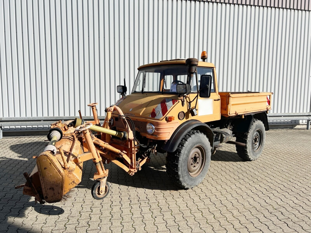 Unimog U84 406 4x4 U84 406 4x4, Kommunalhydraulik, Zapfwelle vorn & hinten, EX-Kommune - Damperli kamyon, Atık toplama taşıt/ Özel amaçlı taşıt: fotoğraf 1 Unimog U84 406 4x4 U84 406 4x4, Kommunalhydraulik, Zapfwelle vorn & hinten, EX-Kommune - Damperli kamyon, Atık toplama taşıt/ Özel amaçlı taşıt: fotoğraf 1