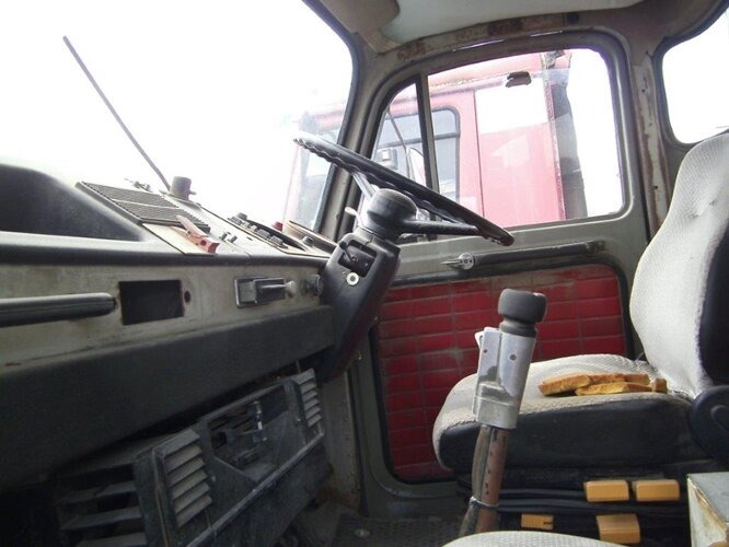V5 4x2 Saurer V5 4x2 - Şasi kamyon: fotoğraf 5 V5 4x2 Saurer V5 4x2 - Şasi kamyon: fotoğraf 5
