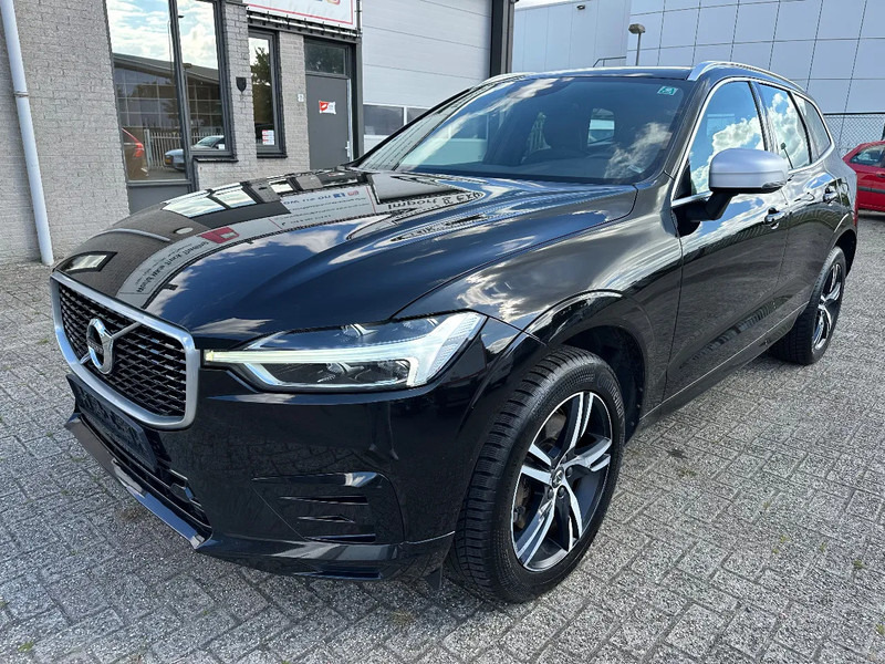 Volvo XC60 D5 AWD + R-DESIGN + ALCANTARA + CAMERA + NAVI - Binek araba: fotoğraf 1 Volvo XC60 D5 AWD + R-DESIGN + ALCANTARA + CAMERA + NAVI - Binek araba: fotoğraf 1