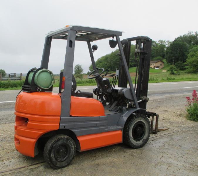 Toyota 426FGF25 - Forklift: fotoğraf 2 Toyota 426FGF25 - Forklift: fotoğraf 2