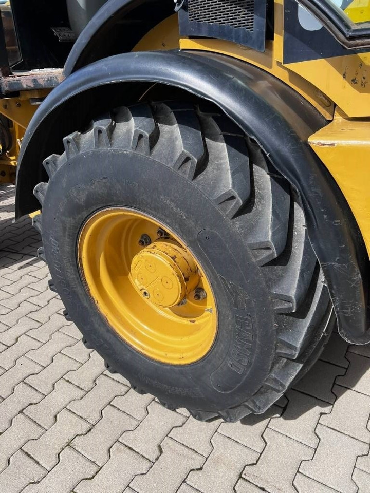 Tekerlekli yükleyici CAT 908 H: fotoğraf 21