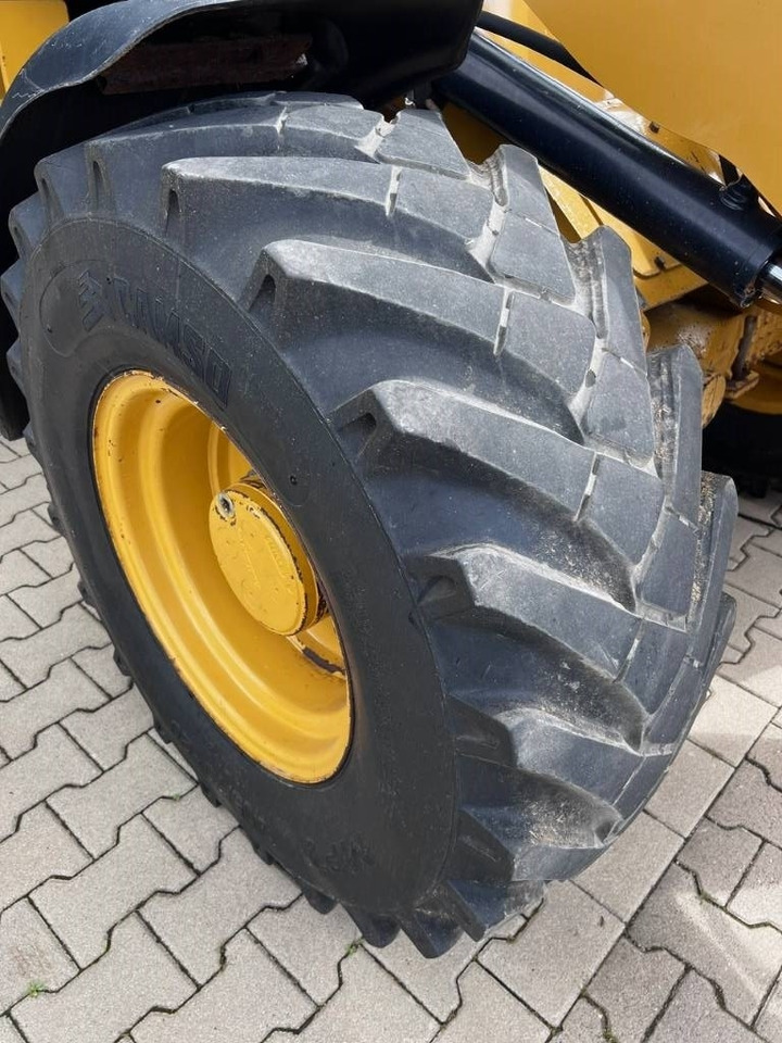 Tekerlekli yükleyici CAT 908 H: fotoğraf 19