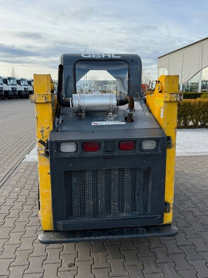 Gehl R 105 - Mini yükleyici: fotoğraf 5 Gehl R 105 - Mini yükleyici: fotoğraf 5