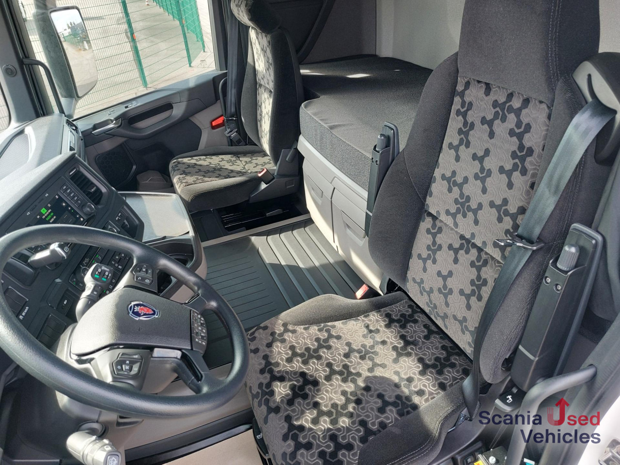 SCANIA R 460 A4x2NA - Kipphydraulik!!! - Çekici: fotoğraf 2 SCANIA R 460 A4x2NA - Kipphydraulik!!! - Çekici: fotoğraf 2
