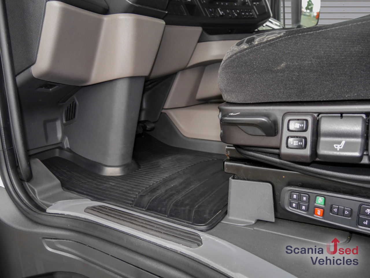 SCANIA R 450 B6x2*4NB Lenkachse, Standklima - Konteynır taşıyıcı/ Yedek karoser kamyon: fotoğraf 4 SCANIA R 450 B6x2*4NB Lenkachse, Standklima - Konteynır taşıyıcı/ Yedek karoser kamyon: fotoğraf 4