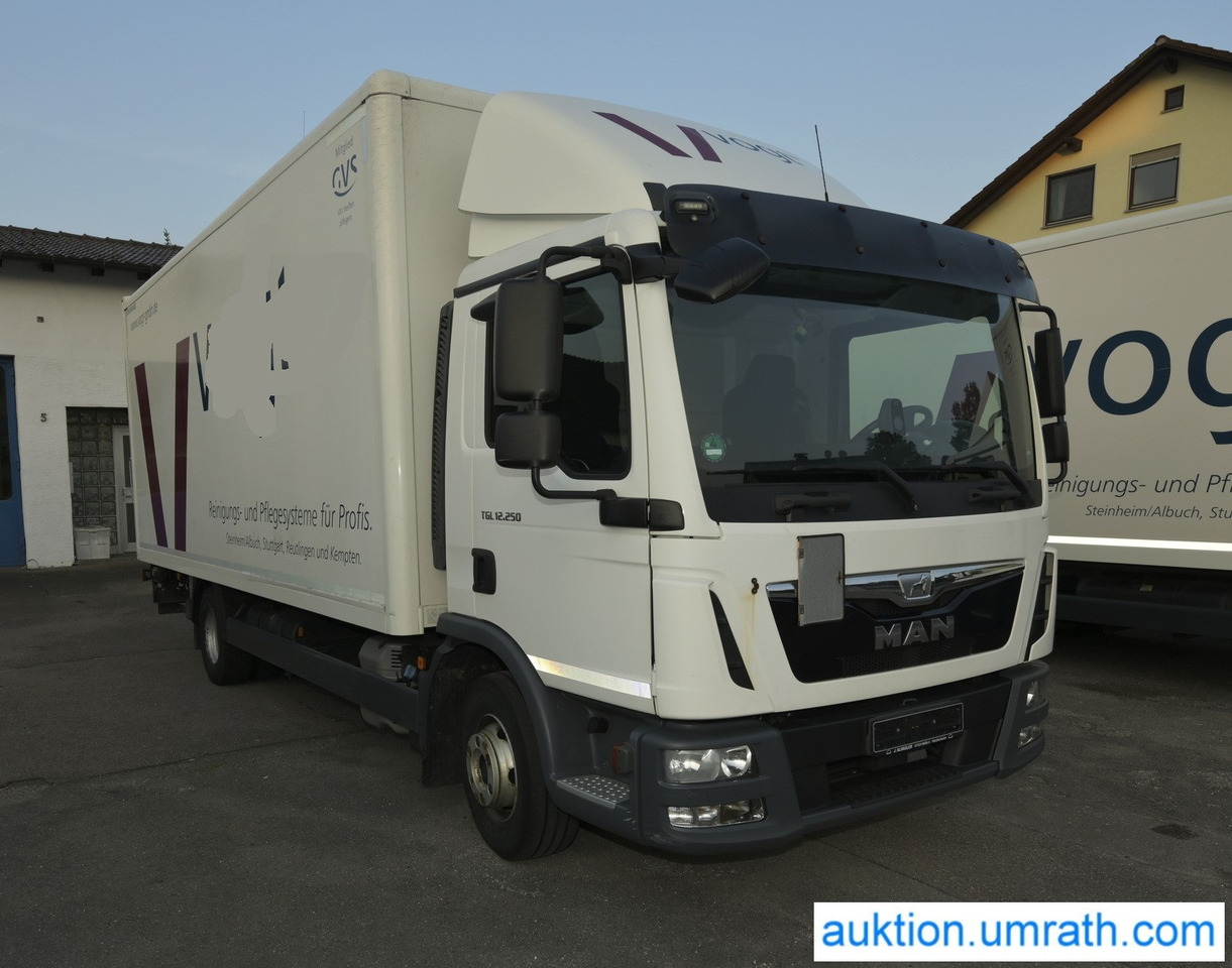 MAN (V182) TGL 12.250 4x2 L/BL Koffer Ladebordwand Klimaautomatik NAVI Luftfederung Automatikgetriebe EURO 6 - Kapalı kasa kamyon: fotoğraf 3 MAN (V182) TGL 12.250 4x2 L/BL Koffer Ladebordwand Klimaautomatik NAVI Luftfederung Automatikgetriebe EURO 6 - Kapalı kasa kamyon: fotoğraf 3