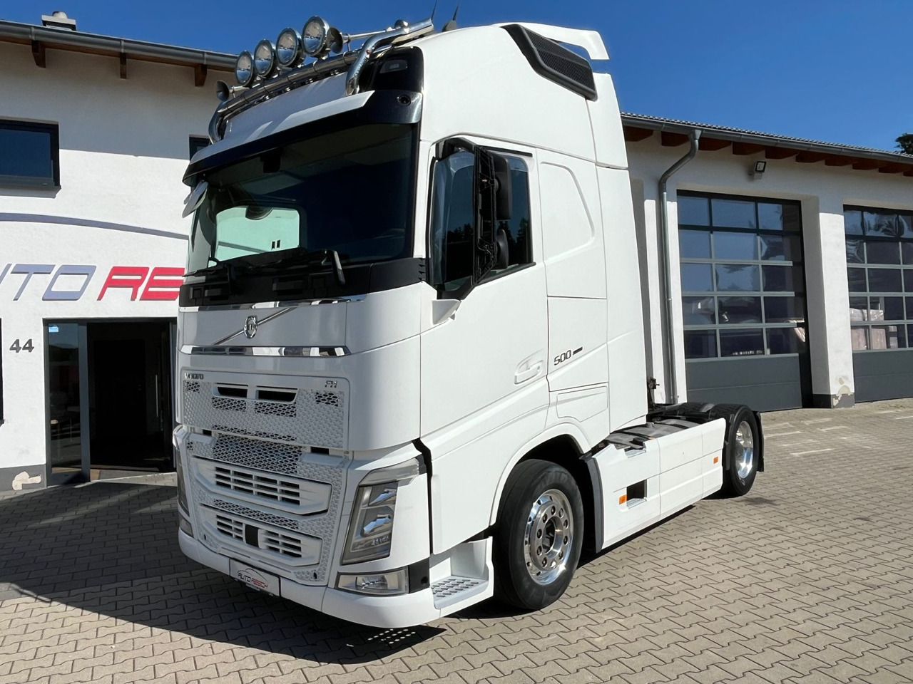 Volvo FH 500 Lowdeck Mega Standklima NAVI - Çekici: fotoğraf 2 Volvo FH 500 Lowdeck Mega Standklima NAVI - Çekici: fotoğraf 2