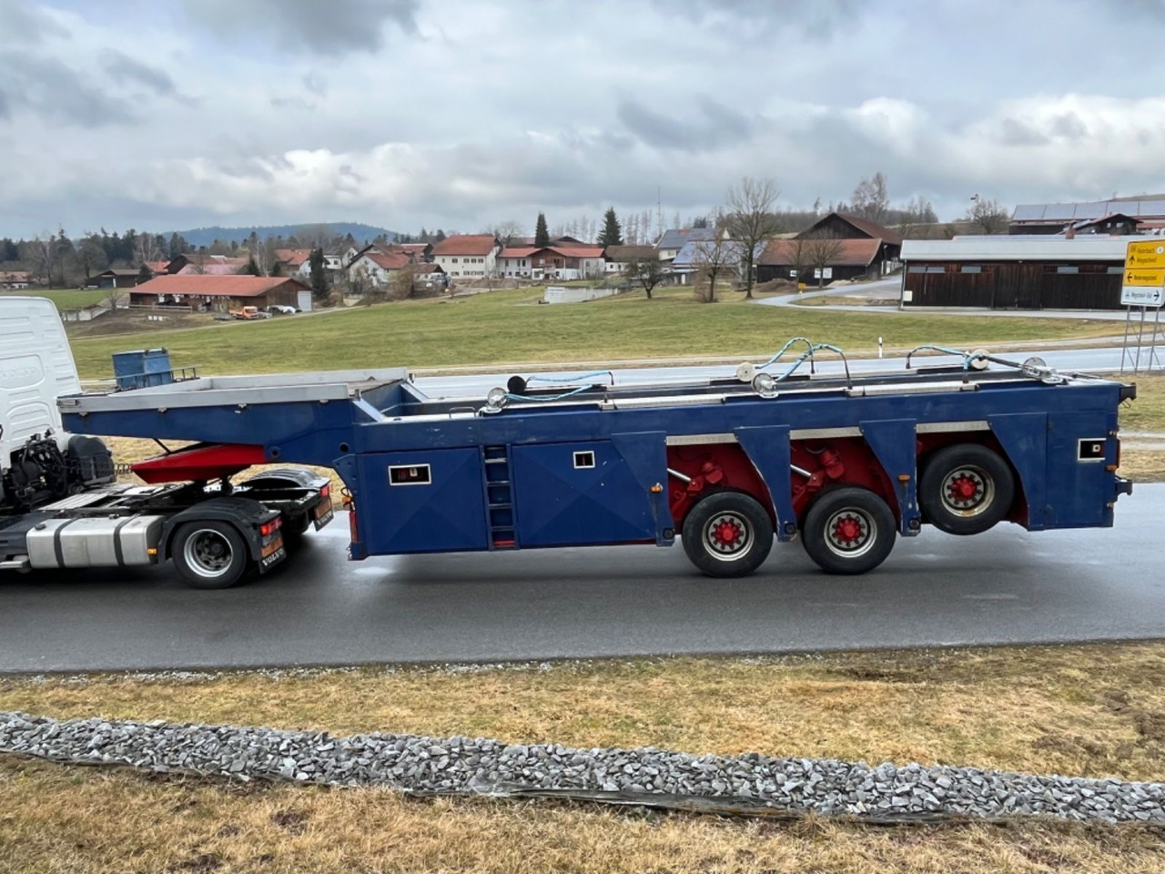 Langendorf SBT 27/32 Innenlader für Betonfertigteile Langendorf SBT 27/32 Innenlader für Betonfertigteile - Dorse: fotoğraf 1 Langendorf SBT 27/32 Innenlader für Betonfertigteile Langendorf SBT 27/32 Innenlader für Betonfertigteile - Dorse: fotoğraf 1