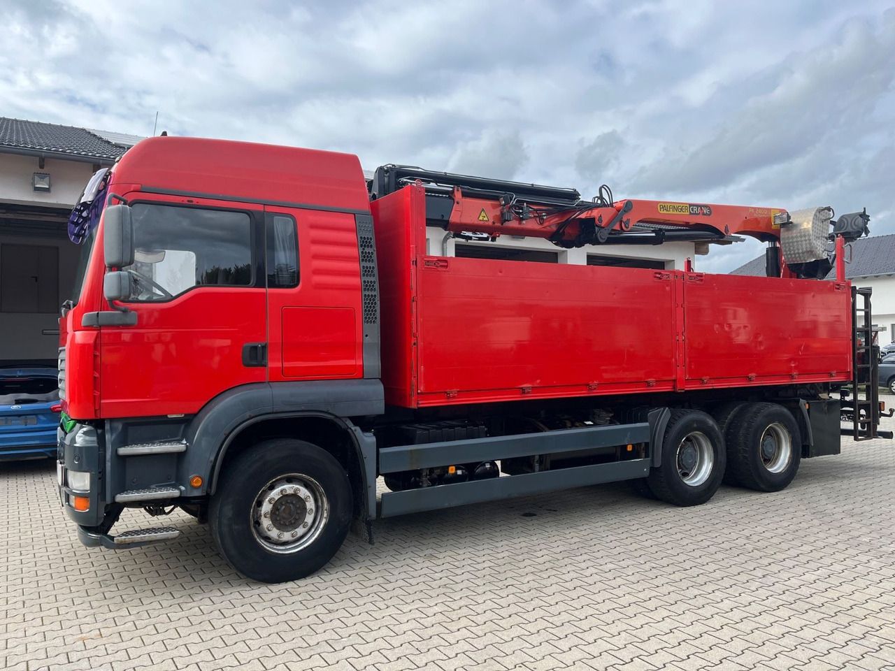 MAN TGA 26.480 mit Palfinger PK 24001L mit Winde - Sal/ Açık kasa kamyon, Vinçli kamyon: fotoğraf 2 MAN TGA 26.480 mit Palfinger PK 24001L mit Winde - Sal/ Açık kasa kamyon, Vinçli kamyon: fotoğraf 2