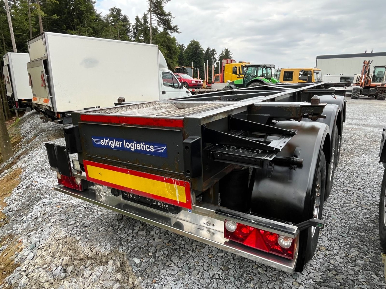 Schwarzmüller S1 R-Serie Tank Chassis ADR SAF Alufelgen - Konteynır taşıyıcı/ Yedek karoser dorse: fotoğraf 2 Schwarzmüller S1 R-Serie Tank Chassis ADR SAF Alufelgen - Konteynır taşıyıcı/ Yedek karoser dorse: fotoğraf 2