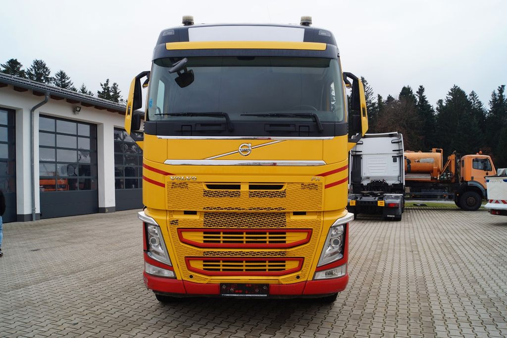 Volvo FH 500 Holztrans. mit Penz 12Z9 Holzkran - Tomruk kamyonu, Vinçli kamyon: fotoğraf 3 Volvo FH 500 Holztrans. mit Penz 12Z9 Holzkran - Tomruk kamyonu, Vinçli kamyon: fotoğraf 3