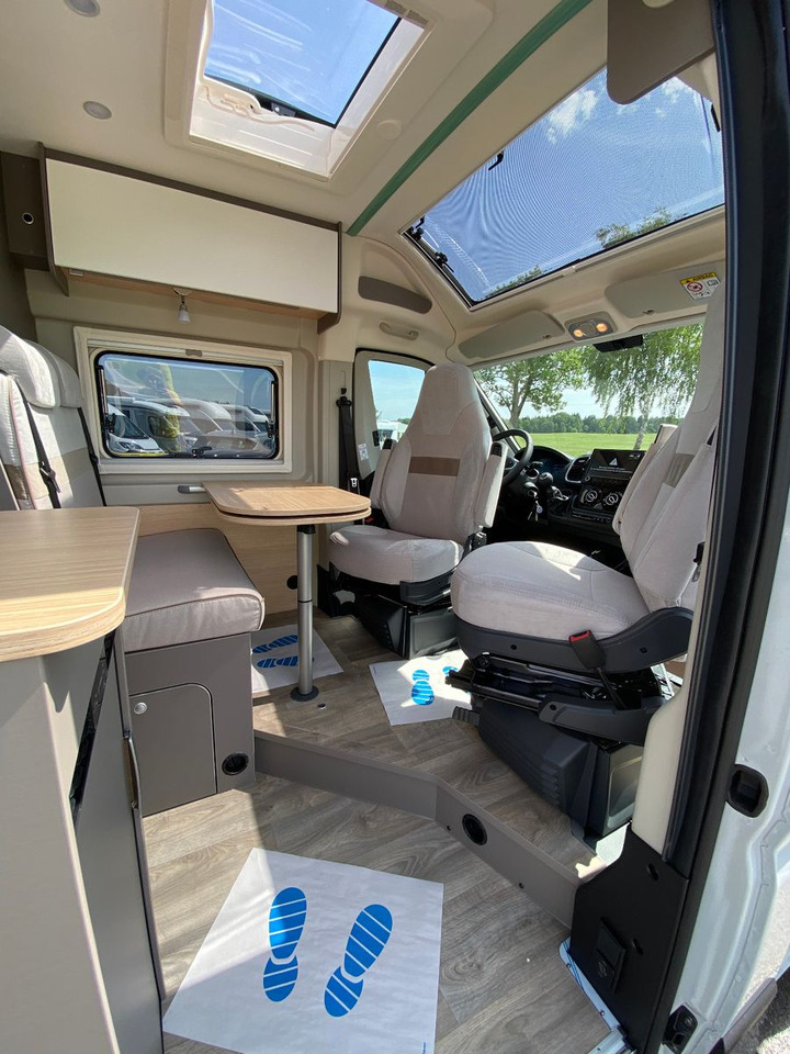 Camper van Carado CV 600 Dieselstandheizung, Skyroof, white Label: fotoğraf 17