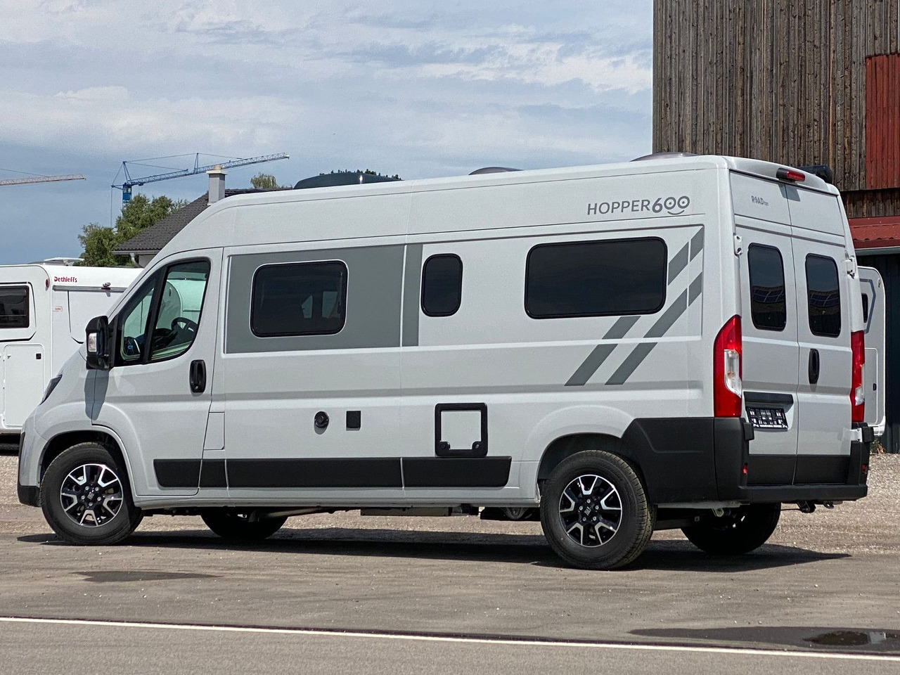 Camper van Carado CV 600 Dieselstandheizung, Skyroof, white Label: fotoğraf 8