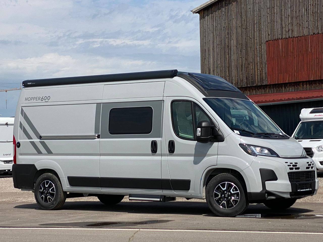 Carado CV 600 Dieselstandheizung, Skyroof, white Label - Camper van: fotoğraf 4 Carado CV 600 Dieselstandheizung, Skyroof, white Label - Camper van: fotoğraf 4