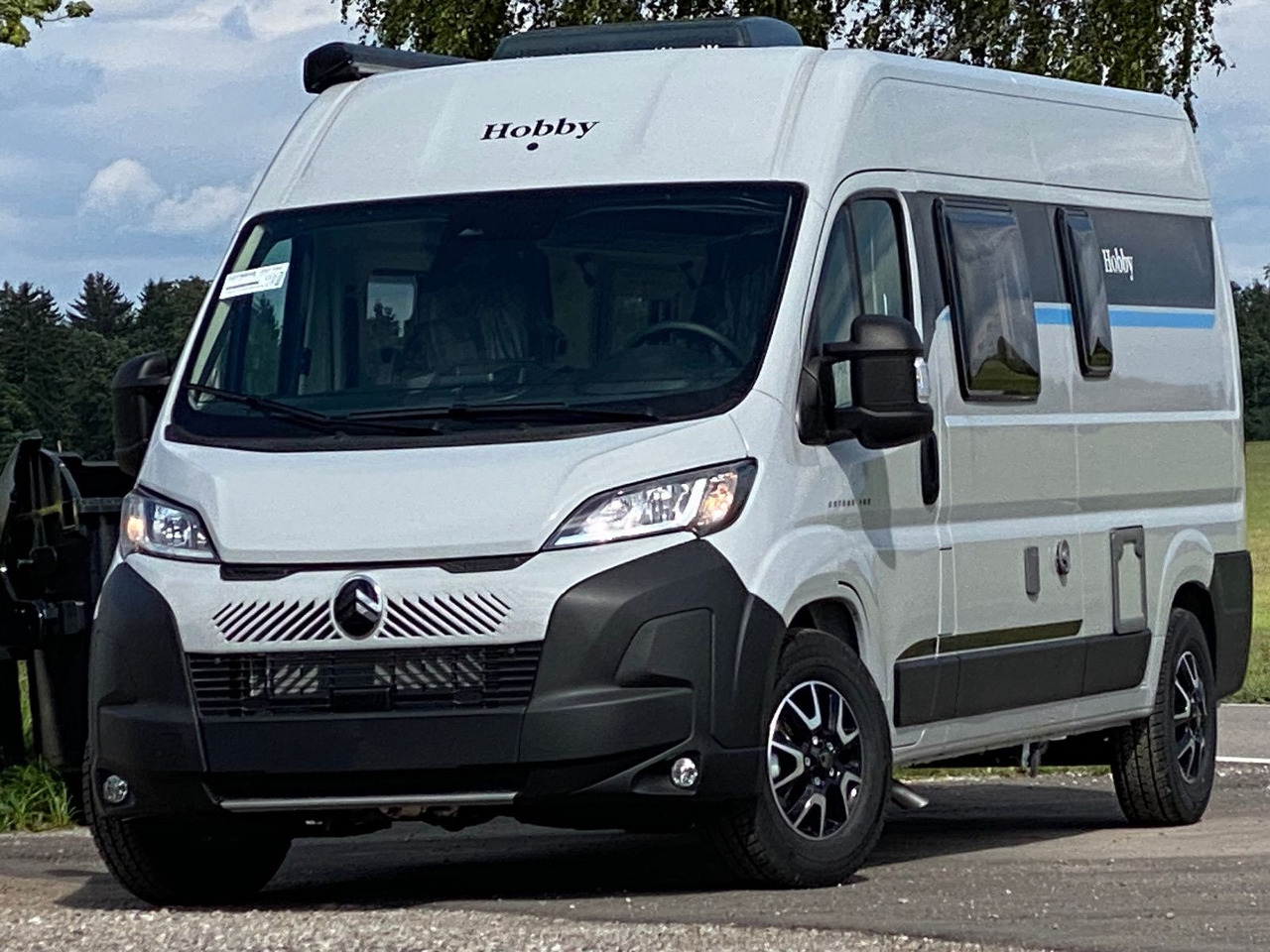 Hobby Ontour Van 600 FT,ACC,Navi,Markise - Camper van: fotoğraf 4 Hobby Ontour Van 600 FT,ACC,Navi,Markise - Camper van: fotoğraf 4