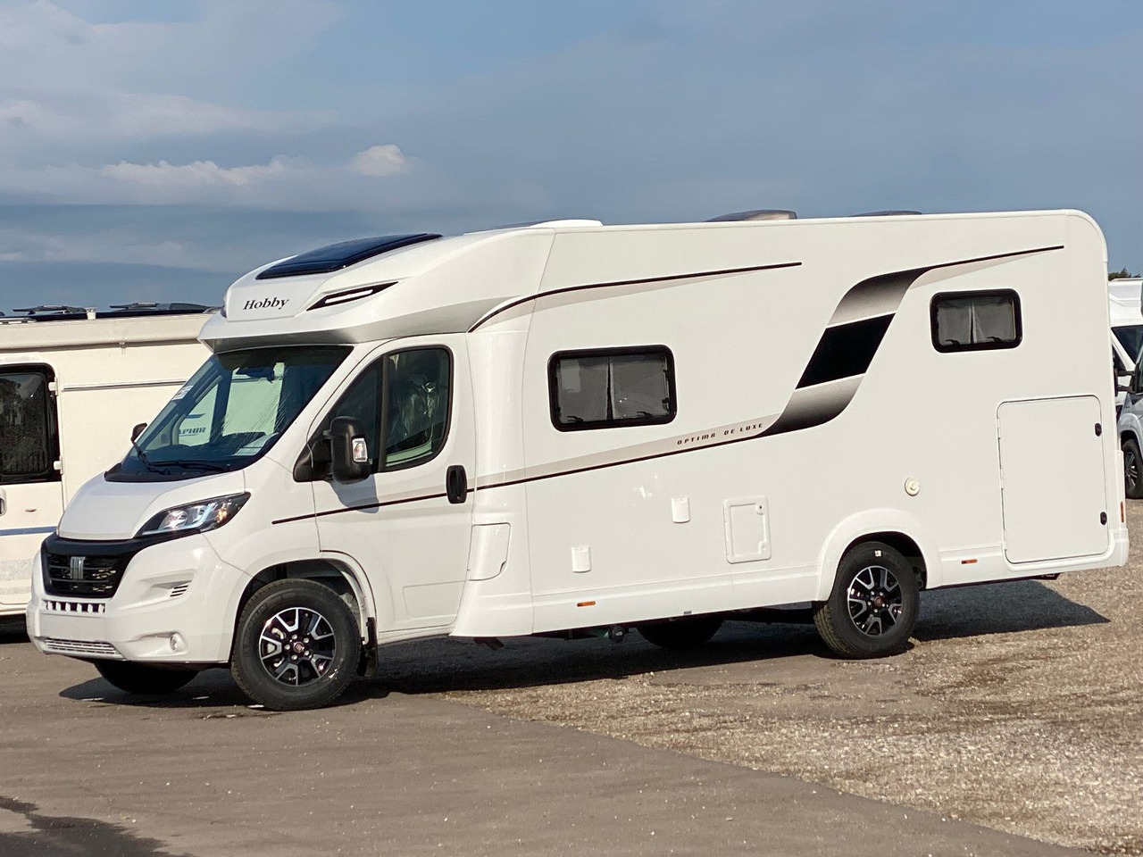Hobby Optima De Luxe T65 GE Modell 2024 - Semi entegre karavan: fotoğraf 2 Hobby Optima De Luxe T65 GE Modell 2024 - Semi entegre karavan: fotoğraf 2