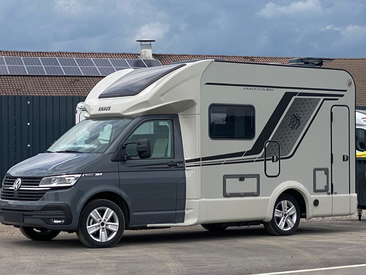 Knaus Tourer Van 500 LT, slide Bett, 4 P. Zulassung - Semi entegre karavan: fotoğraf 2 Knaus Tourer Van 500 LT, slide Bett, 4 P. Zulassung - Semi entegre karavan: fotoğraf 2