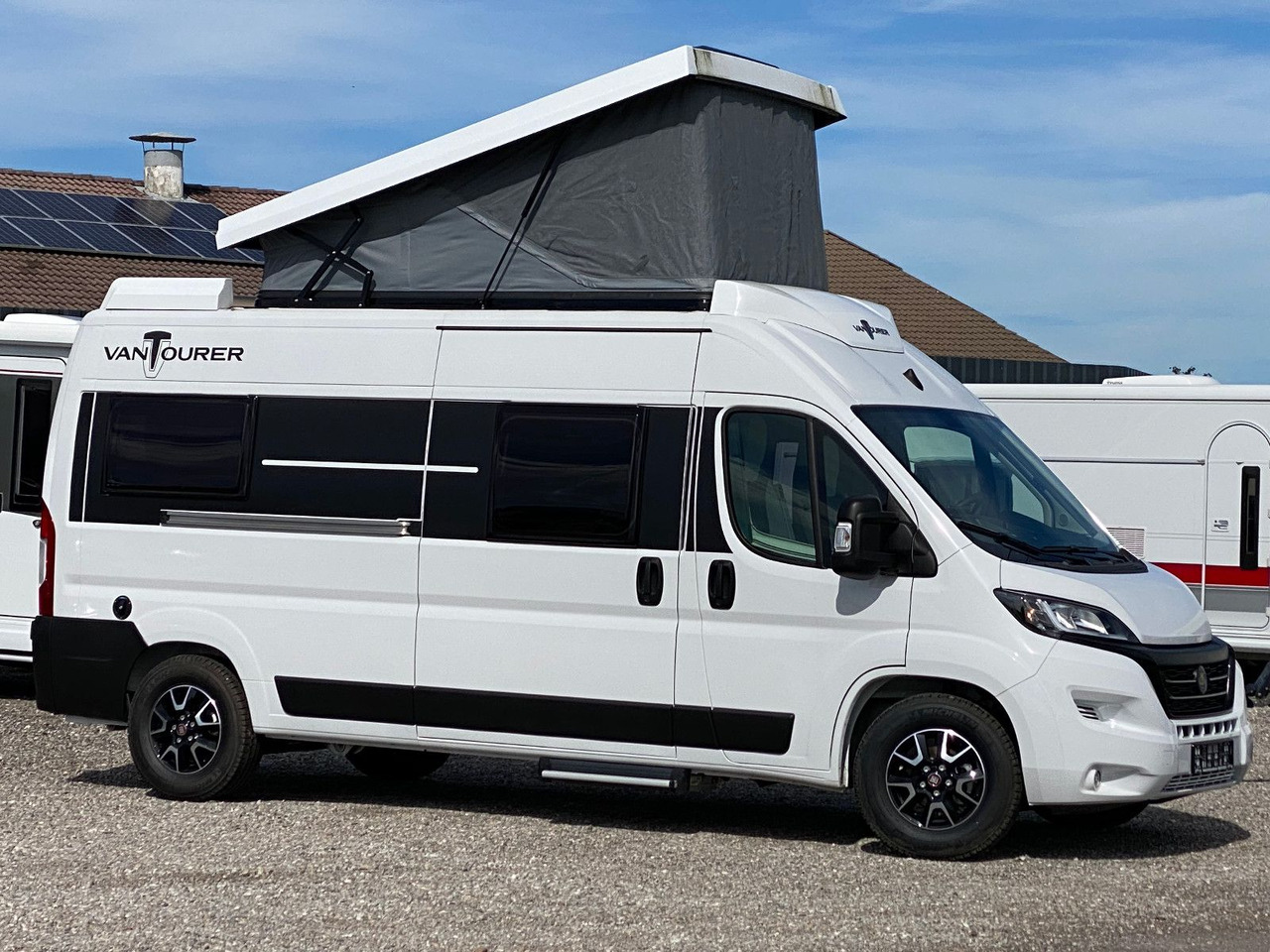 VANTourer 600 D 180PS, mit Aufstelldach,10 Zoll Fiat Navi - Camper van: fotoğraf 1 VANTourer 600 D 180PS, mit Aufstelldach,10 Zoll Fiat Navi - Camper van: fotoğraf 1