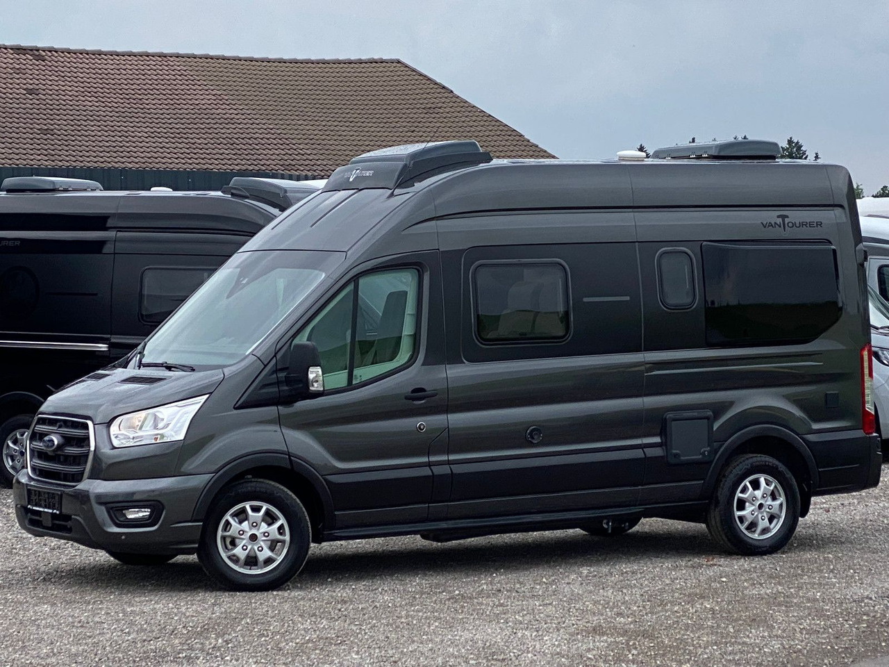 VANTourer 600 MQ Automatik, 170 PS, - Camper van: fotoğraf 2 VANTourer 600 MQ Automatik, 170 PS, - Camper van: fotoğraf 2