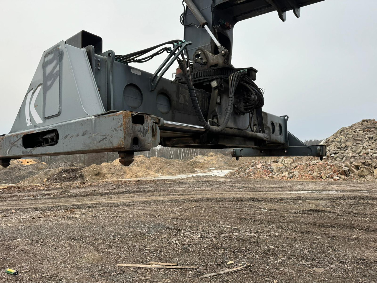 KALMAR DRF420-60S5 BJ: 2007 BStd: 32773h - Konteyner forklift: fotoğraf 3 KALMAR DRF420-60S5 BJ: 2007 BStd: 32773h - Konteyner forklift: fotoğraf 3