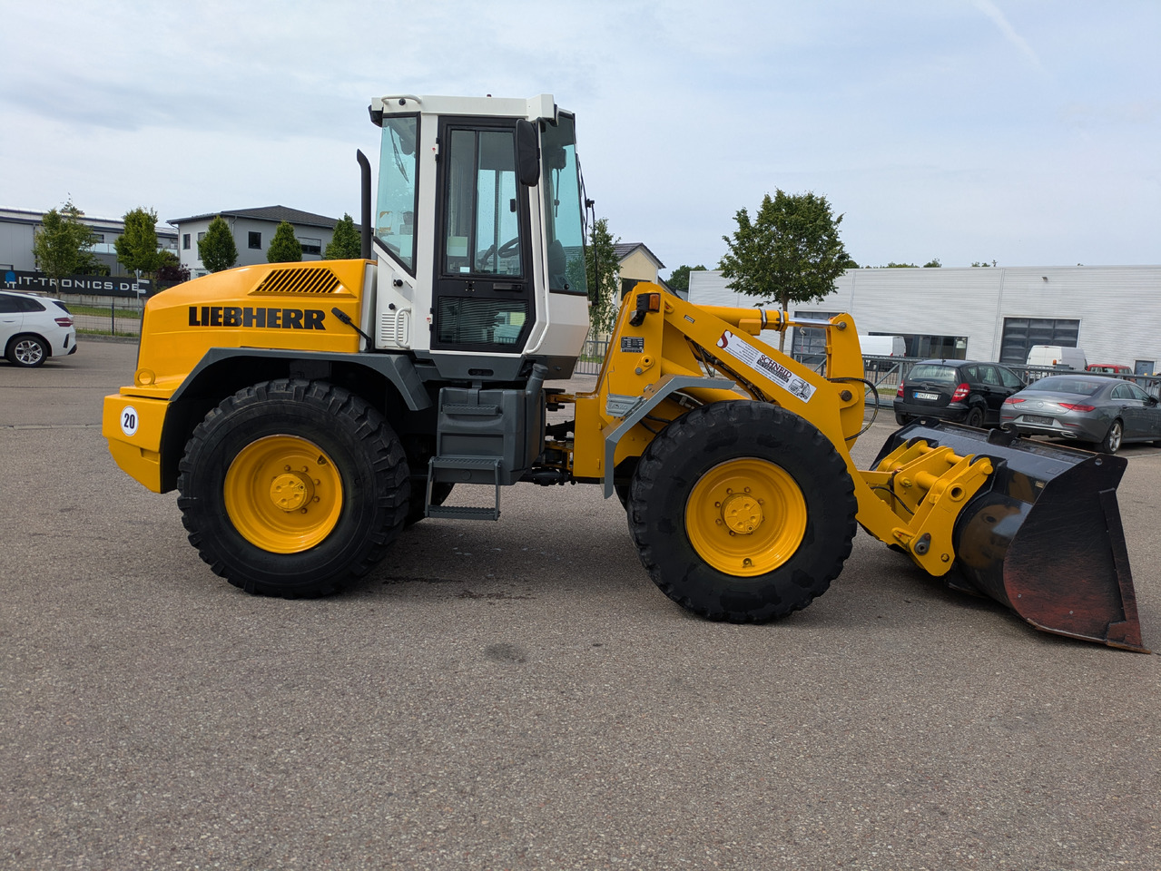 LIEBHERR L514 Radlader Schnellwechsler Schaufel - Tekerlekli yükleyici: fotoğraf 4 LIEBHERR L514 Radlader Schnellwechsler Schaufel - Tekerlekli yükleyici: fotoğraf 4