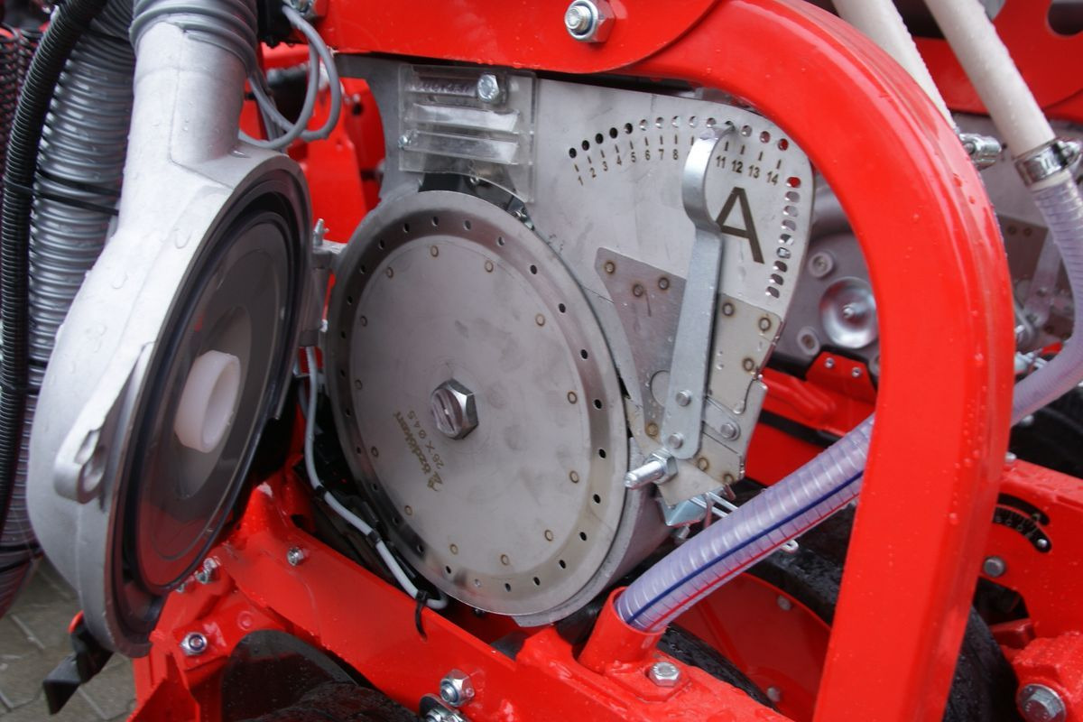 Ozdoken Einzelkornsämaschine 5 reihig - Hassas ekim makinesi: fotoğraf 3 Ozdoken Einzelkornsämaschine 5 reihig - Hassas ekim makinesi: fotoğraf 3