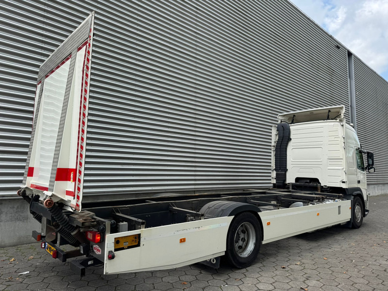 Volvo FM 330 XL EEV / I-Shift / VEB+ / 334.000..KM!! / Tail Lift / NL Truck - Konteynır taşıyıcı/ Yedek karoser kamyon: fotoğraf 3 Volvo FM 330 XL EEV / I-Shift / VEB+ / 334.000..KM!! / Tail Lift / NL Truck - Konteynır taşıyıcı/ Yedek karoser kamyon: fotoğraf 3