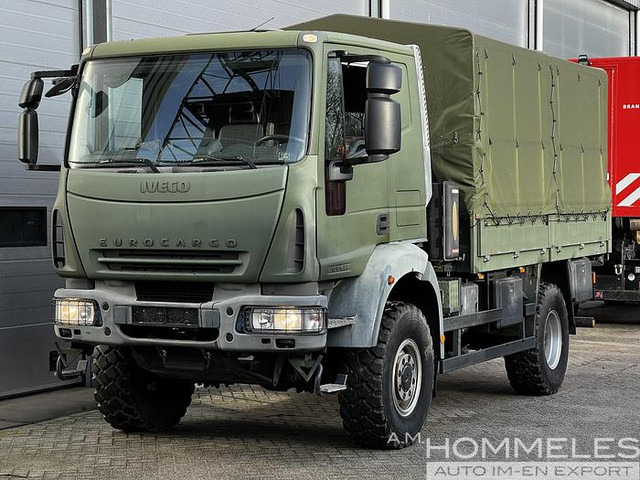 Iveco 100E22 4x4 (M104) - Sal/ Açık kasa kamyon: fotoğraf 1 Iveco 100E22 4x4 (M104) - Sal/ Açık kasa kamyon: fotoğraf 1