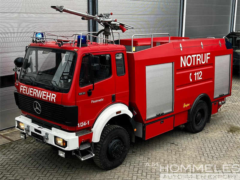 Mercedes-Benz 1831 AK 4x4 - İtfaiye aracı: fotoğraf 3 Mercedes-Benz 1831 AK 4x4 - İtfaiye aracı: fotoğraf 3