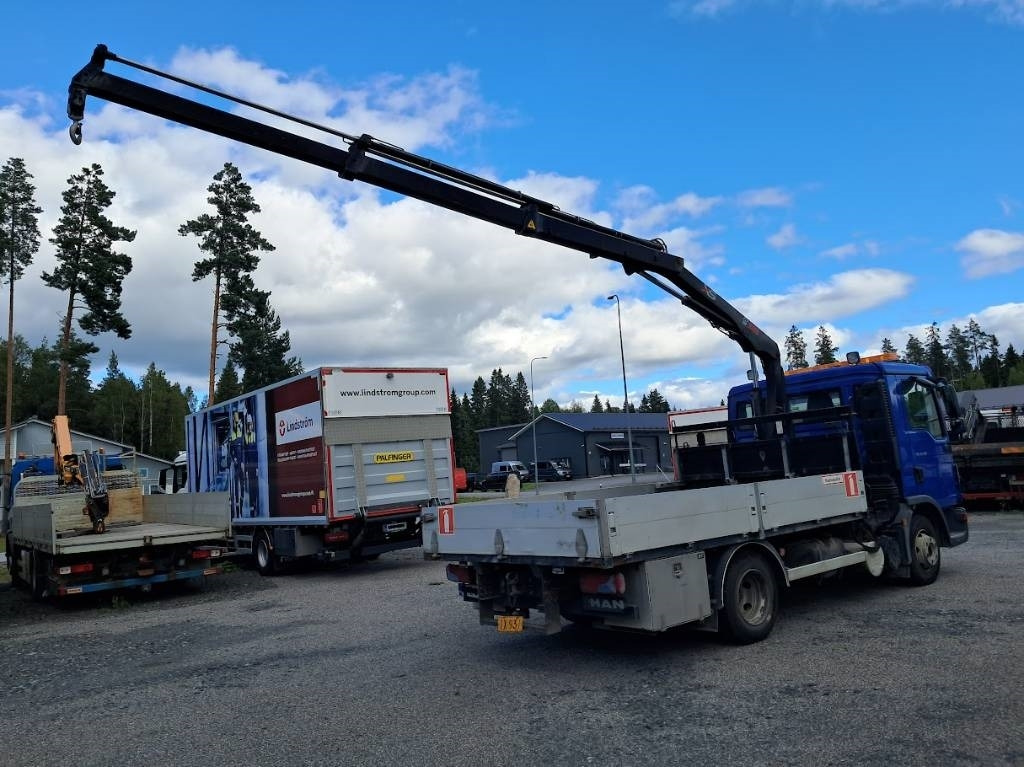MAN TGL 8.150 Hiab 066-2 10v tarkastettu  - Vinçli kamyon: fotoğraf 3 MAN TGL 8.150 Hiab 066-2 10v tarkastettu  - Vinçli kamyon: fotoğraf 3