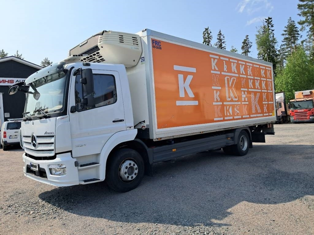 Mercedes-Benz Atego 1524 - Refrijeratör kamyon: fotoğraf 1 Mercedes-Benz Atego 1524 - Refrijeratör kamyon: fotoğraf 1