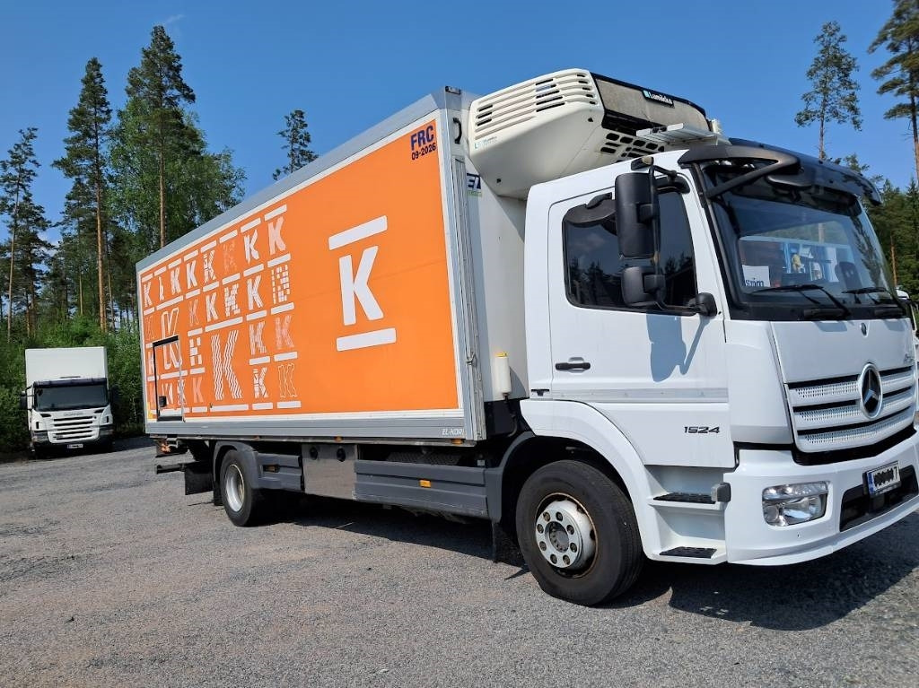 Mercedes-Benz Atego 1524 - Refrijeratör kamyon: fotoğraf 2 Mercedes-Benz Atego 1524 - Refrijeratör kamyon: fotoğraf 2