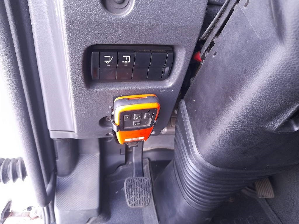 Mercedes-Benz Atego 918 - Refrijeratör kamyon: fotoğraf 5 Mercedes-Benz Atego 918 - Refrijeratör kamyon: fotoğraf 5