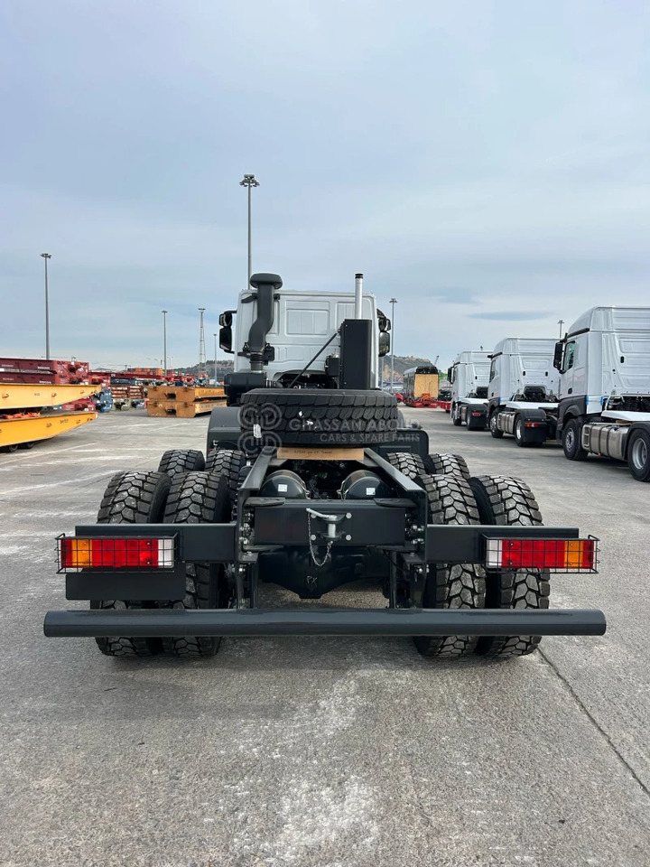 ASTRA HD9 8x4 CHASSIS - Barcelona Stock - Şasi kamyon: fotoğraf 2 ASTRA HD9 8x4 CHASSIS - Barcelona Stock - Şasi kamyon: fotoğraf 2