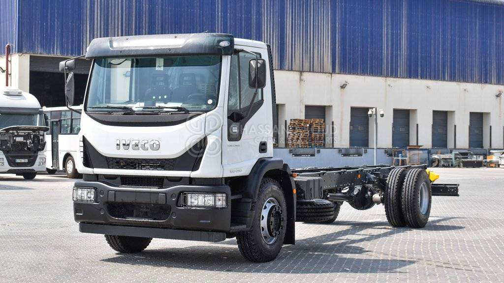IVECO EUROCARGO Chassis 4×2, WB 6210 GVW 19 Ton Approx MY23 - Şasi kamyon: fotoğraf 1 IVECO EUROCARGO Chassis 4×2, WB 6210 GVW 19 Ton Approx MY23 - Şasi kamyon: fotoğraf 1