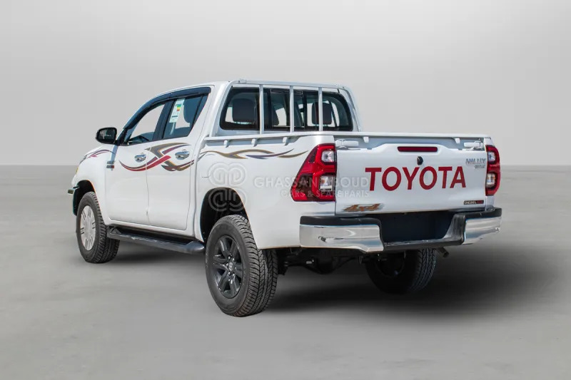 Toyota Hilux 4X4 Double Cabin - Pikap, Çift kabin kamyonet: fotoğraf 5 Toyota Hilux 4X4 Double Cabin - Pikap, Çift kabin kamyonet: fotoğraf 5