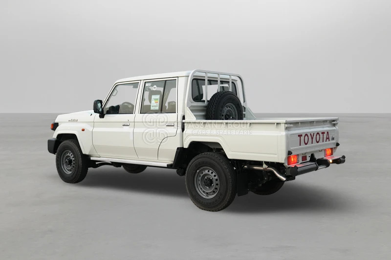 Toyota Land Cruiser Pick Up LC79 4X4 DC - Pikap: fotoğraf 2 Toyota Land Cruiser Pick Up LC79 4X4 DC - Pikap: fotoğraf 2
