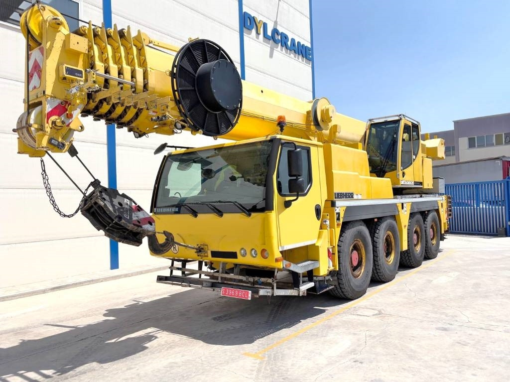 Liebherr LTM 1070-4.2 - All-terrain vinç: fotoğraf 1 Liebherr LTM 1070-4.2 - All-terrain vinç: fotoğraf 1