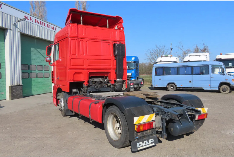 DAF XF 105.460 Evv - Çekici: fotoğraf 5 DAF XF 105.460 Evv - Çekici: fotoğraf 5
