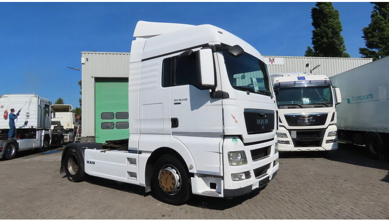 MAN TGX 18.440 Euro 5, Retarder, 2 tanks!! - Çekici: fotoğraf 1 MAN TGX 18.440 Euro 5, Retarder, 2 tanks!! - Çekici: fotoğraf 1