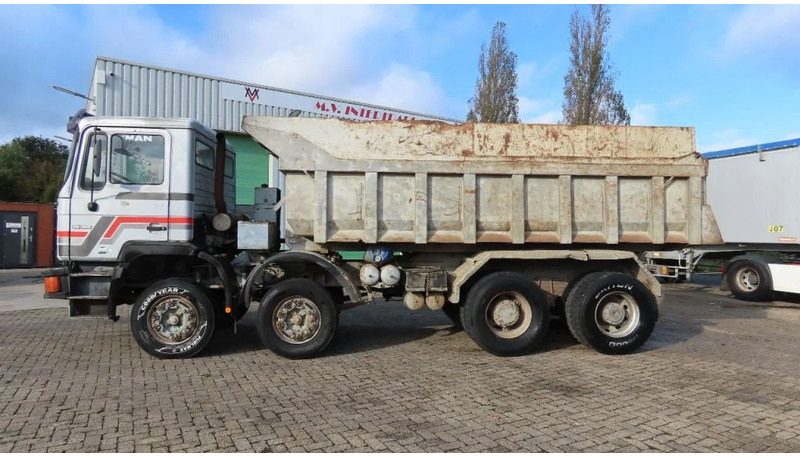 Damperli kamyon MAN 35.362 8x4 Euro 2, ZF manual gearbox, VERY clean: fotoğraf 9