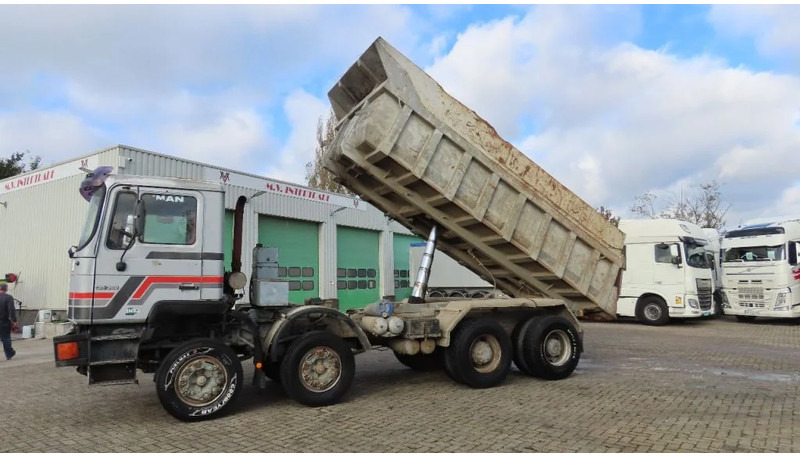 MAN 35.362 8x4 Euro 2, ZF manual gearbox, VERY clean - Damperli kamyon: fotoğraf 5 MAN 35.362 8x4 Euro 2, ZF manual gearbox, VERY clean - Damperli kamyon: fotoğraf 5