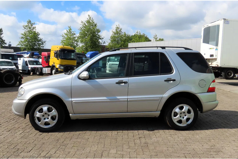 Mercedes-Benz M-Klasse ML ML 270. for export, 5 seats, real leather, Climate - SUV: fotoğraf 5 Mercedes-Benz M-Klasse ML ML 270. for export, 5 seats, real leather, Climate - SUV: fotoğraf 5
