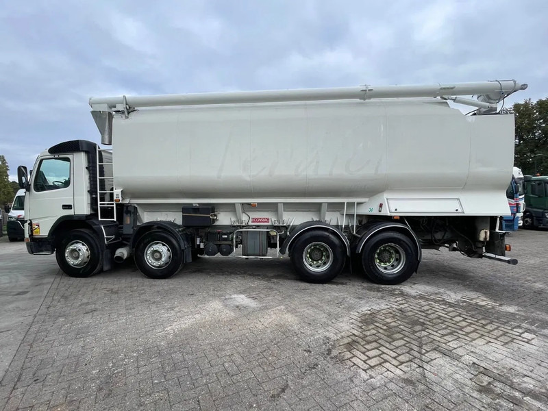 Tanker kamyon Volvo FM 12.380 8X4 SILO AUGER / AIR GREAT CONDITION / fully serviced!: fotoğraf 10 Tanker kamyon Volvo FM 12.380 8X4 SILO AUGER / AIR GREAT CONDITION / fully serviced!: fotoğraf 10