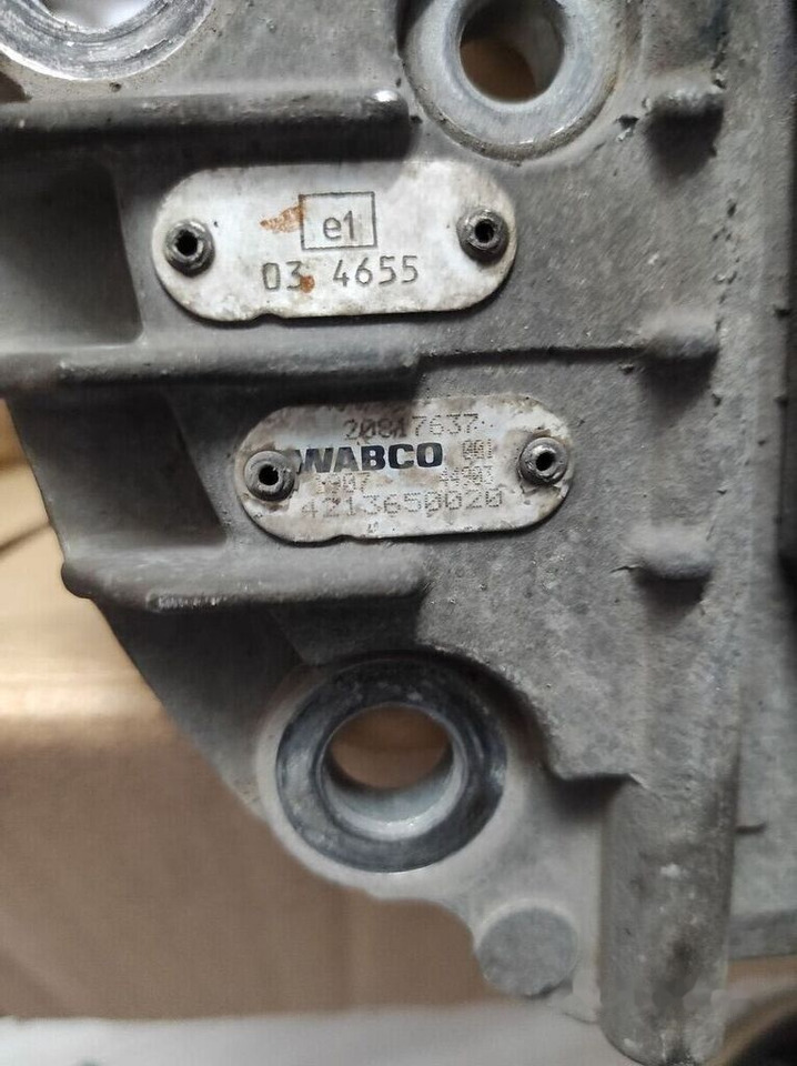 WABCO VOLVO / RENAULT truck - Yönetim bloku - Kamyon: fotoğraf 2 WABCO VOLVO / RENAULT truck - Yönetim bloku - Kamyon: fotoğraf 2