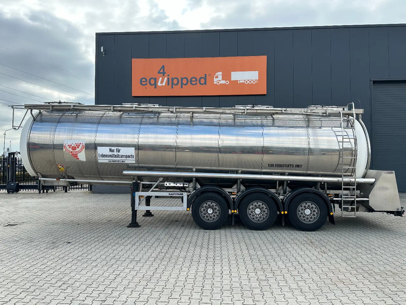 Feldbinder LEVENSMIDDELEN / FOOD / LEBENSMITTEL / 33.500L / 3-COMP / POMP / NL-trailer / APK: 10-2026, 10x beschikbaar - Tanker dorse: fotoğraf 2 Feldbinder LEVENSMIDDELEN / FOOD / LEBENSMITTEL / 33.500L / 3-COMP / POMP / NL-trailer / APK: 10-2026, 10x beschikbaar - Tanker dorse: fotoğraf 2