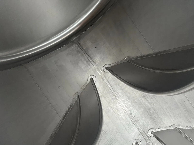 Depolama tankı nakliyatı için yakıt SINGAMAS 20FT ISO, 26.000L/1-COMP/3 BAFFELS/3 manholes, 5Y inspection: 06/2027: fotoğraf 17