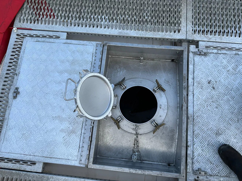 Depolama tankı nakliyatı için yakıt SINGAMAS 20FT ISO, 26.000L/1-COMP/3 BAFFELS/3 manholes, ADR inspectio valid till: 07/2025: fotoğraf 16